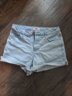 Wrangler Light Wash Rolled-Hem Women's Denim Shorts
